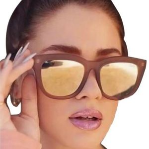 Quay Classic Sunglasses Gold 54-20-149 Mirrored Sunnies Mirrored w Pouch NWT